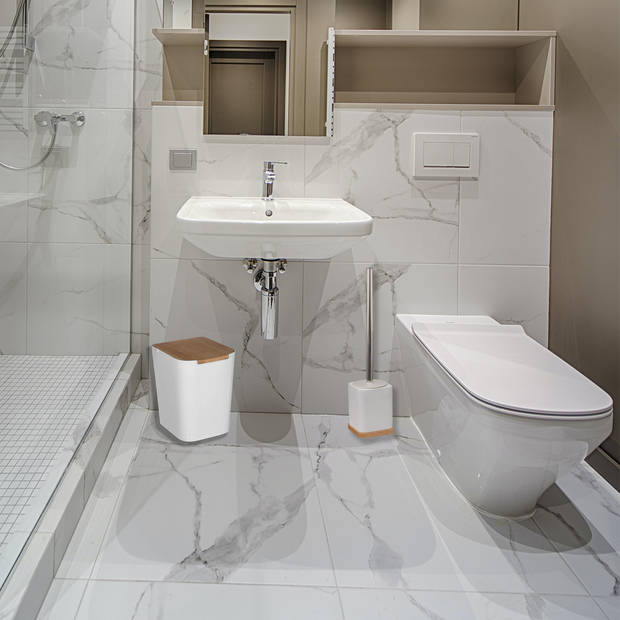 Badkamer/toilet accessoires set - WC-borstel in houder en prullenbak - wit - bamboe - 5 liter - Badkameraccessoireset