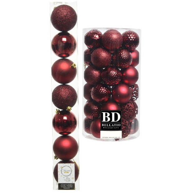 Kerstversiering kunststof kerstballen donkerrood 6-8 cm pakket van 51x stuks - Kerstbal