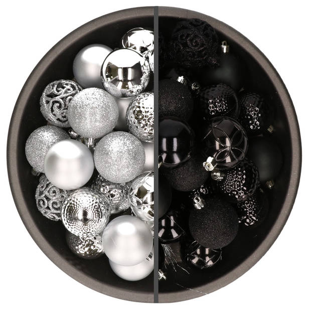 74x stuks kunststof kerstballen mix zilver en zwart 6 cm - Kerstbal