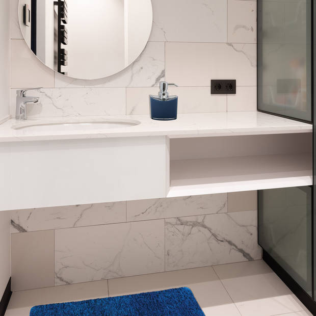 MSV badkamer droogloop tapijt - Langharig - 50 x 70 cm - incl zeeppompje 260 ml - donkerblauw - Badmatjes