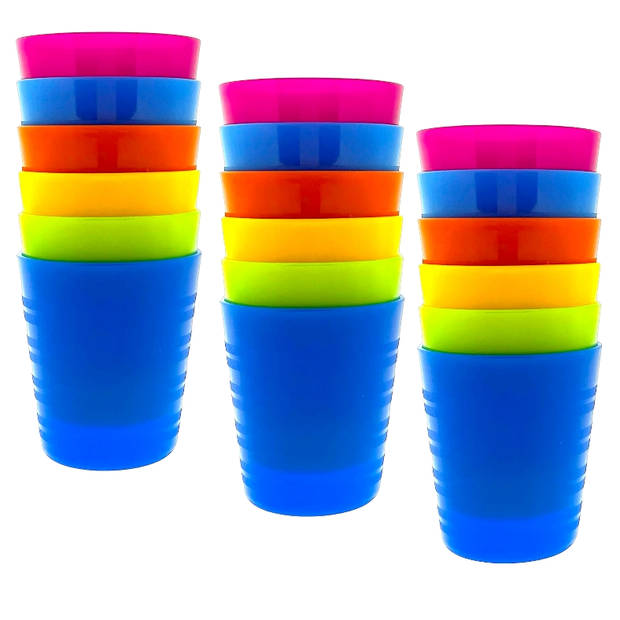 18 x Kunststof onbreekbare drinkbekers - BPA-vrij - 6 kleuren - 240 ml