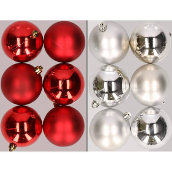 12x stuks kunststof kerstballen mix van rood en zilver 8 cm - Kerstbal