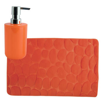 MSV badkamer droogloop mat/tapijt Kiezel - 50 x 80 cm - zelfde kleur zeeppompje - oranje - Badmatjes