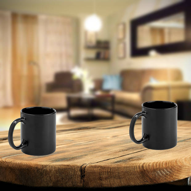 Bellatio Design Koffie mokken/bekers - 1x - keramiek - glans - met oor - zwart - 370 ml - Bekers