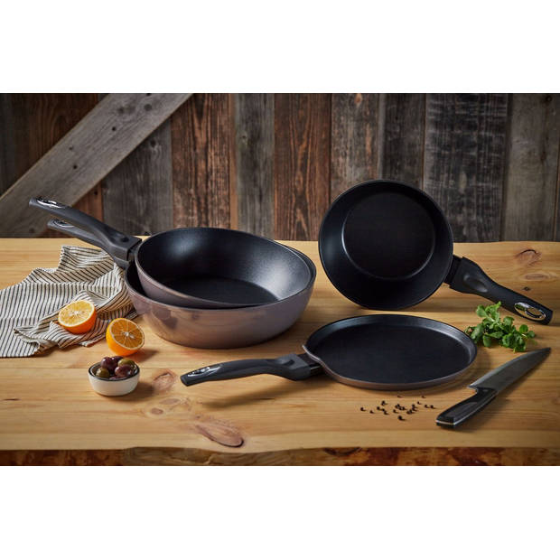 Resto Kitchenware Koekenpannenset Pavo ø 26 + 28 cm - Inductie en alle andere warmtebronnen