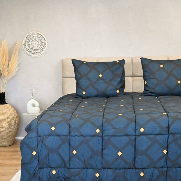 HappyBed Blue mosaic 240x220 - Wasbaar dekbed zonder overtrek - Bedrukt dekbed zonder hoes