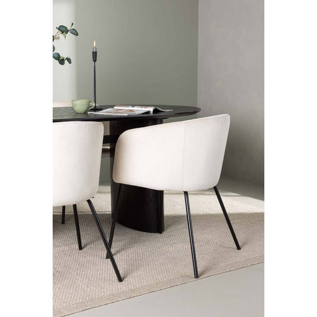 Isolde eethoek tafel zwart en 4 berit stoelen beige.