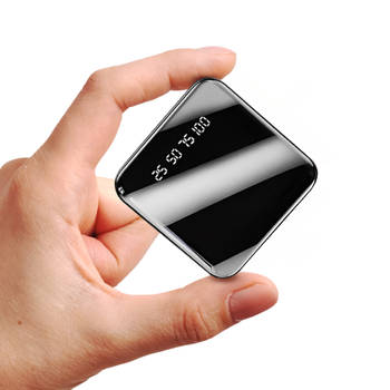 Blokker QuchiQ Mini Powerbank 10000 mah Quick Charge - Powerbank Geschikt voor Iphone Samsung en Apple aanbieding
