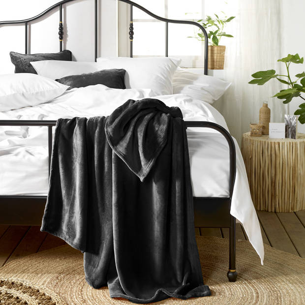 De Witte Lietaer Fleece deken Snuggly Black- 150 x 200 cm - Zwart