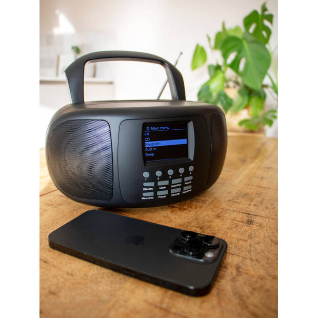 Draagbare internet radio met DAB+/FM, Bluetooth®, CD-speler en groot LCD kleurendisplay Lenco
