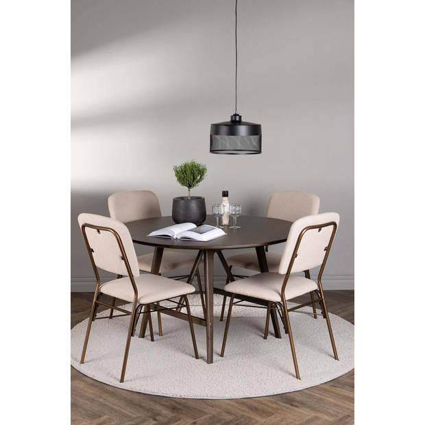 Kaseindon eethoek tafel bruin en 4 Seda stoelen beige.