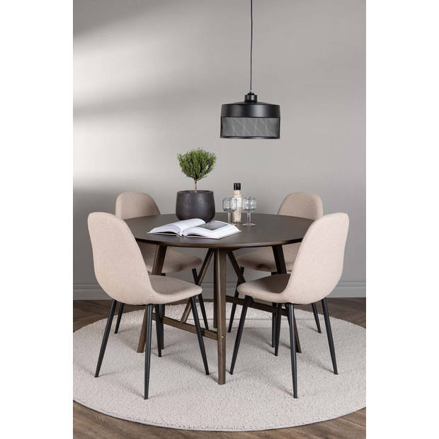 Kaseindon eethoek tafel bruin en 4 Polar stoelen beige.