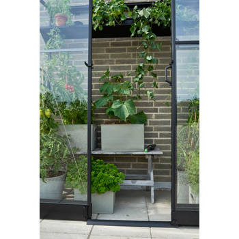 Royal Well - Fundering Fundering Qube Lean-to 26 Halls Greenhouses Royal Well