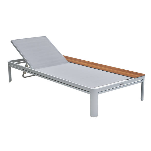 AXI Kira Ligbed met tafel in Hout Look / Grijs Lounger met Aluminium frame verstelbaar in 5 standen