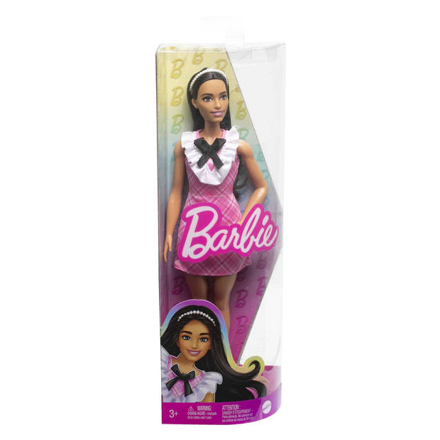 Barbie Fashionistas met zwart haar en roze jurk