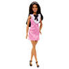 Barbie Fashionistas met zwart haar en roze jurk