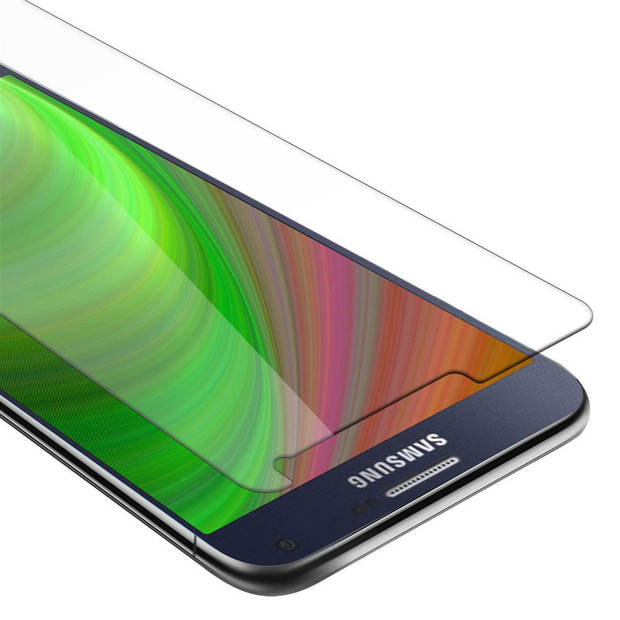 Cadorabo Screenprotector geschikt voor Samsung Galaxy A7 2015 in KRISTALHELDER - Tempered Display Pantser Film