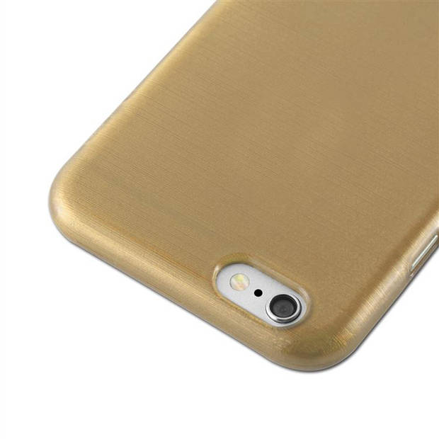 Cadorabo Hoesje geschikt voor Apple iPhone 6 / 6S in GOUD - Beschermhoes TPU silicone Case Cover Brushed