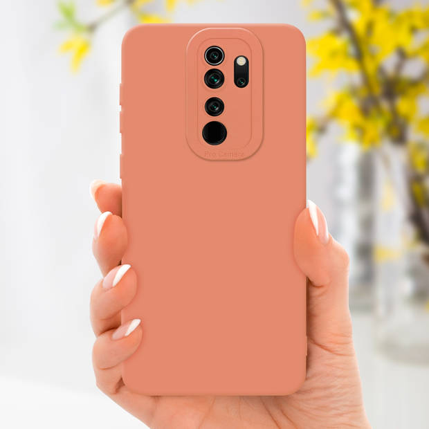 Cadorabo Hoesje geschikt voor Xiaomi RedMi NOTE 8 PRO in FLUID LICHT ORANJE - Beschermhoes TPU silicone Cover Case