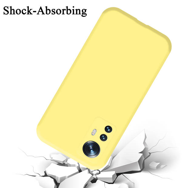 Cadorabo Hoesje geschikt voor Xiaomi 12 / 12X Case in LIQUID GEEL - Beschermhoes TPU silicone Cover