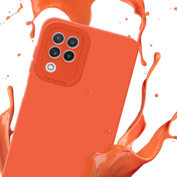 Cadorabo Hoesje geschikt voor Samsung Galaxy A22 4G in FLUID ORANJE - Beschermhoes TPU silicone Cover Case