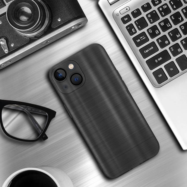 Cadorabo Hoesje geschikt voor Apple iPhone 14 in Brushed Zwart - Beschermhoes Case Cover TPU silicone