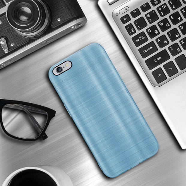 Cadorabo Hoesje geschikt voor Apple iPhone 6 PLUS / 6S PLUS in Brushed Turqoise - Beschermhoes Case Cover TPU silicone