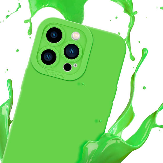 Cadorabo Hoesje geschikt voor Apple iPhone 14 PRO in FLUID GROEN - Beschermhoes TPU silicone Cover Case