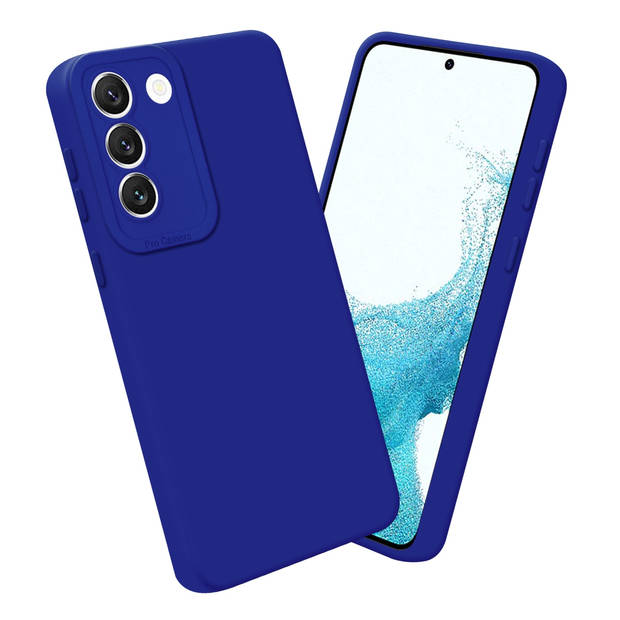 Cadorabo Hoesje geschikt voor Samsung Galaxy S22 in FLUID BLAUW - Beschermhoes TPU silicone Cover Case