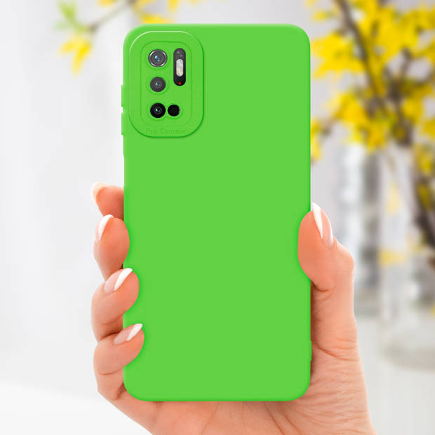 Cadorabo Hoesje geschikt voor Xiaomi RedMi NOTE 10 5G / POCO M3 PRO 5G in FLUID GROEN - Beschermhoes TPU silicone Cover