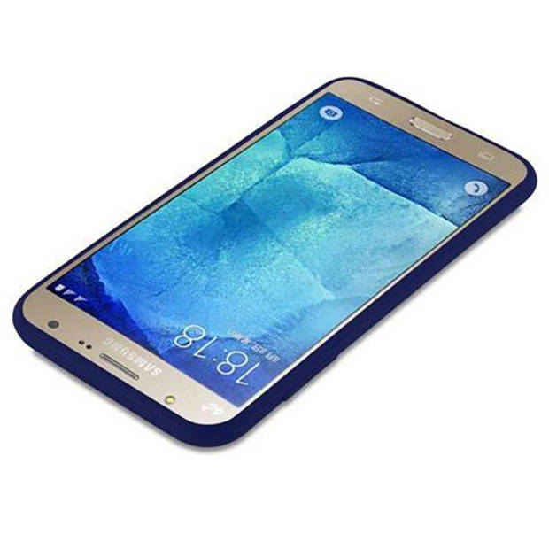 Cadorabo Hoesje geschikt voor Samsung Galaxy J7 2015 in CANDY DONKER BLAUW - Beschermhoes TPU silicone Case Cover