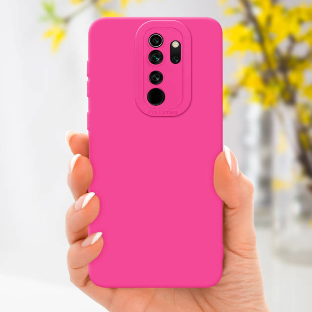 Cadorabo Hoesje geschikt voor Xiaomi RedMi NOTE 8 PRO in FLUID HOTPINK - Beschermhoes TPU silicone Cover Case