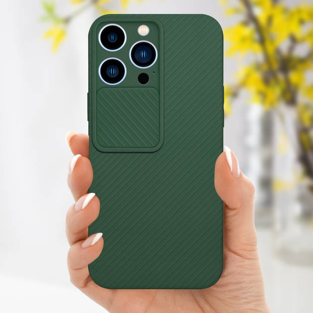 Cadorabo Hoesje geschikt voor Apple iPhone 13 PRO in Bonbon Groen - Beschermhoes TPU-silicone Case Cover