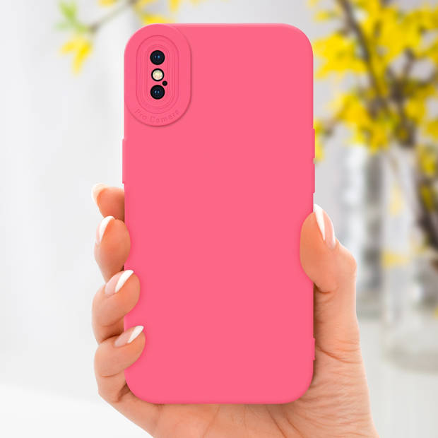 Cadorabo Hoesje geschikt voor Apple iPhone X / XS in FLUID ROOD - Beschermhoes TPU silicone Cover Case