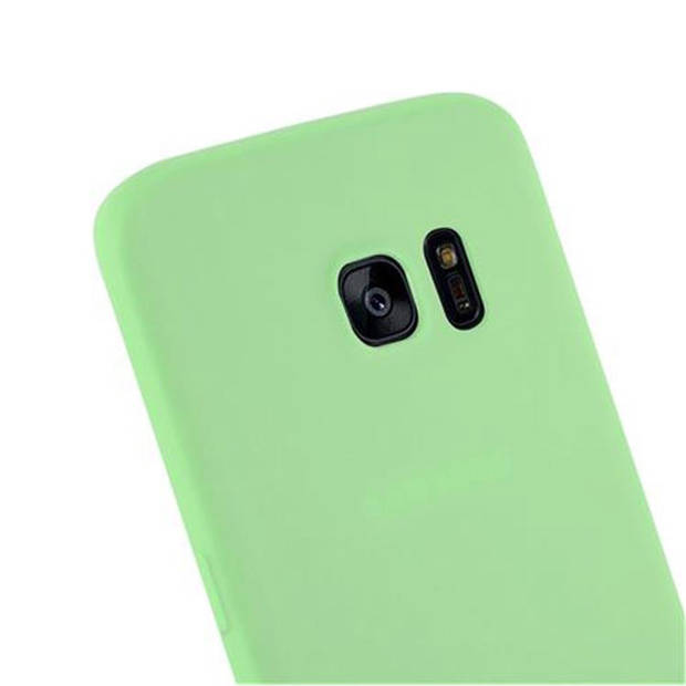 Cadorabo Hoesje geschikt voor Samsung Galaxy S7 EDGE in CANDY PASTEL GROEN - Beschermhoes TPU silicone Case Cover