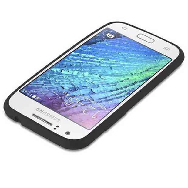 Cadorabo Hoesje geschikt voor Samsung Galaxy J1 2015 in CANDY ZWART - Beschermhoes TPU silicone Case Cover