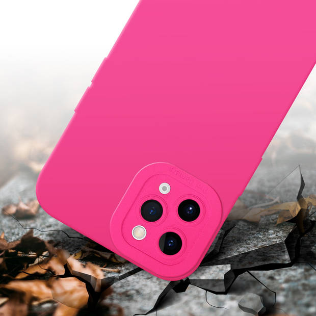 Cadorabo Hoesje geschikt voor Apple iPhone 11 PRO MAX in FLUID HOTPINK - Beschermhoes TPU silicone Cover Case