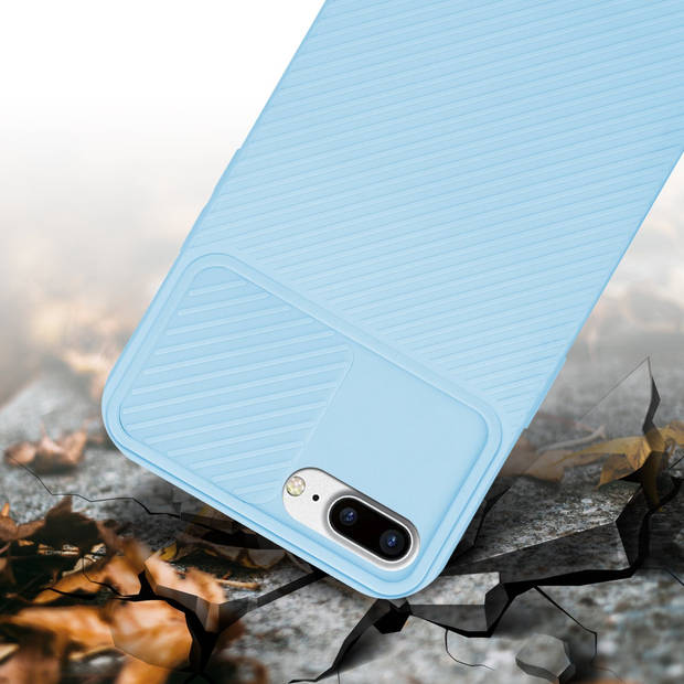 Cadorabo Hoesje geschikt voor Apple iPhone 7 PLUS / 7S PLUS / 8 PLUS in Bonbon Licht Blauw - Beschermhoes TPU-silicone