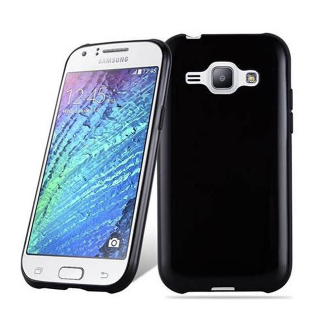 Cadorabo Hoesje geschikt voor Samsung Galaxy J1 2015 in ZWART - Beschermhoes Cover gemaakt van TPU Silicone Case