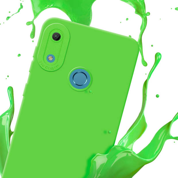 Cadorabo Hoesje geschikt voor Huawei Y6 2019 in FLUID GROEN - Beschermhoes TPU silicone Cover Case