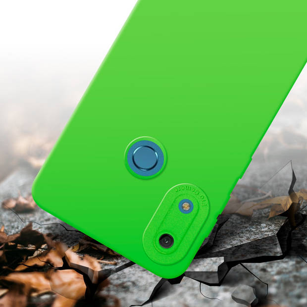 Cadorabo Hoesje geschikt voor Huawei Y6 2019 in FLUID GROEN - Beschermhoes TPU silicone Cover Case