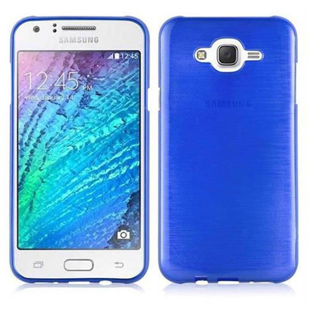Cadorabo Hoesje geschikt voor Samsung Galaxy J7 2015 in BLAUW - Beschermhoes TPU silicone Case Cover Brushed
