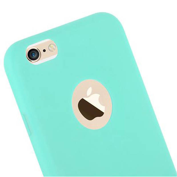 Cadorabo Hoesje geschikt voor Apple iPhone 6 / 6S in CANDY BLAUW - Beschermhoes TPU silicone Case Cover