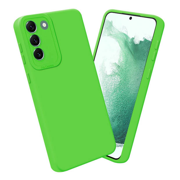 Cadorabo Hoesje geschikt voor Samsung Galaxy S22 PLUS in FLUID GROEN - Beschermhoes TPU silicone Cover Case