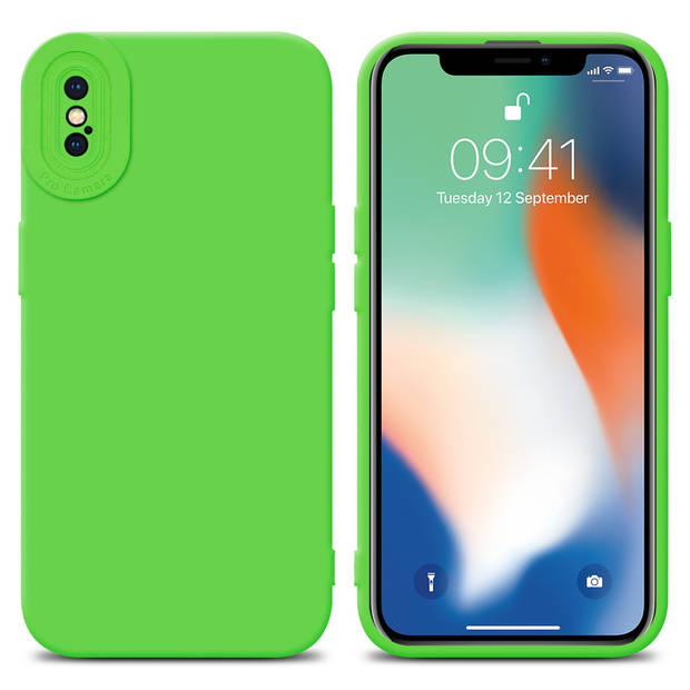 Cadorabo Hoesje geschikt voor Apple iPhone X / XS in FLUID GROEN - Beschermhoes TPU silicone Cover Case