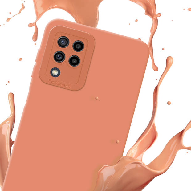 Cadorabo Hoesje geschikt voor Samsung Galaxy M22 / M32 4G in FLUID LICHT ORANJE - Beschermhoes TPU silicone Cover Case