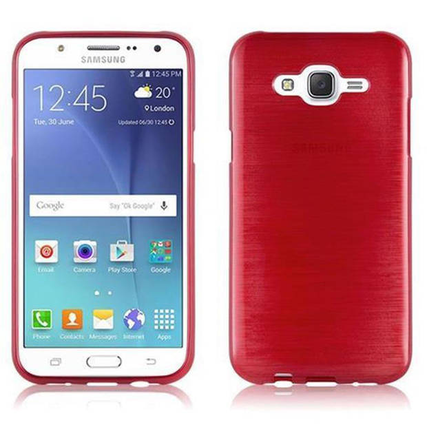 Cadorabo Hoesje geschikt voor Samsung Galaxy J5 2015 in ROOD - Beschermhoes TPU silicone Case Cover Brushed