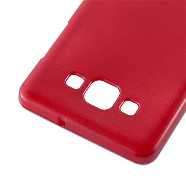 Cadorabo Hoesje geschikt voor Samsung Galaxy A5 2015 in ROOD - Beschermhoes TPU silicone Case Cover Brushed