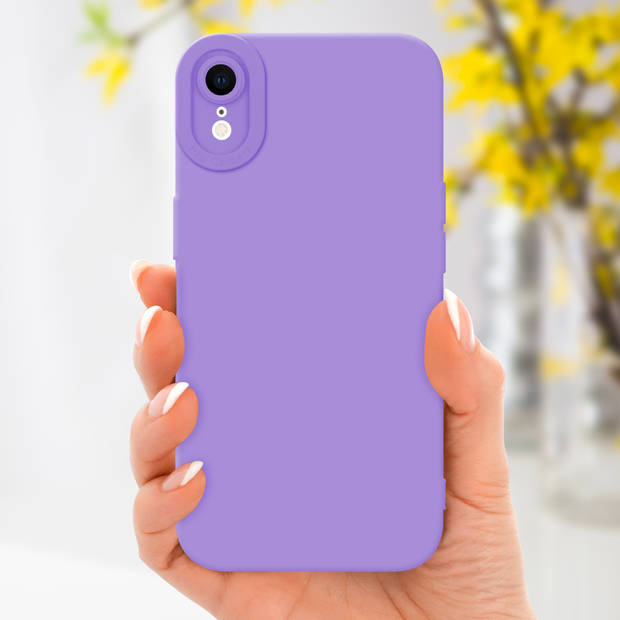 Cadorabo Hoesje geschikt voor Apple iPhone XR in FLUID LICHT PAARS - Beschermhoes TPU silicone Cover Case