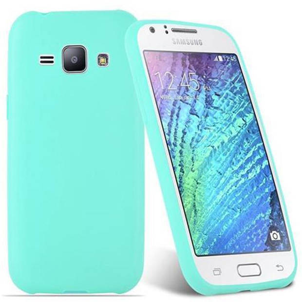 Cadorabo Hoesje geschikt voor Samsung Galaxy J1 2015 in CANDY BLAUW - Beschermhoes TPU silicone Case Cover